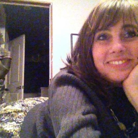 Meet your Posher, Christine - Picture 1 of 1